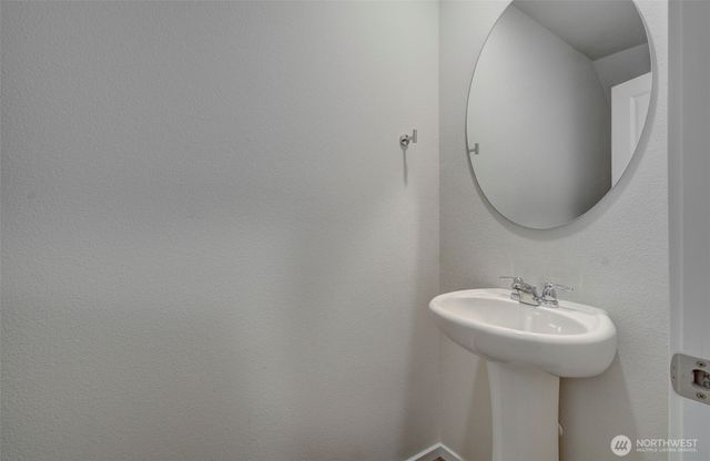 17503 NW 10th Avenue, Ridgefield, WA 98642