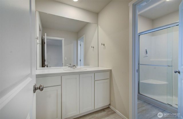 17503 NW 10th Avenue, Ridgefield, WA 98642