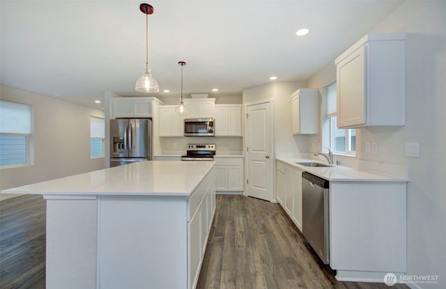 17503 NW 10th Avenue, Ridgefield, WA 98642