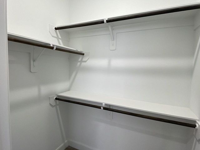 798 County Road 5702, Cleveland, TX 77327