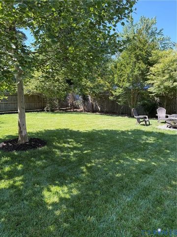 1876 Coggin St, Petersburg, VA 23805