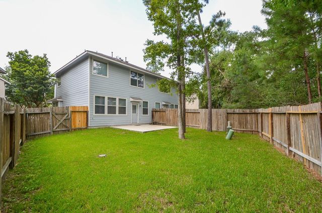 46 E Stedhill Loop, Conroe, TX 77384