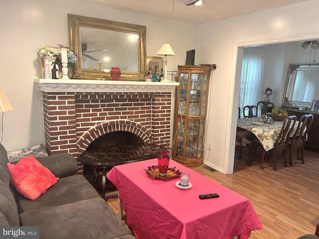 1525 ELMWOOD AVE, Folcroft, PA 19032
