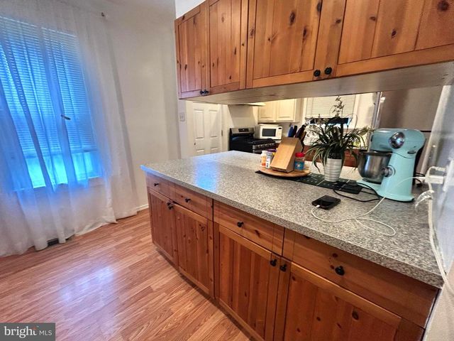1525 ELMWOOD AVE, Folcroft, PA 19032
