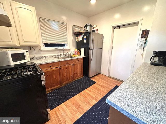 1525 ELMWOOD AVE, Folcroft, PA 19032