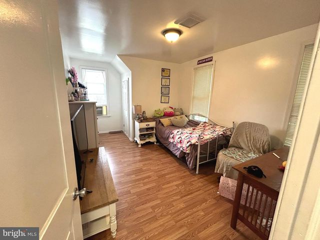 1525 ELMWOOD AVE, Folcroft, PA 19032
