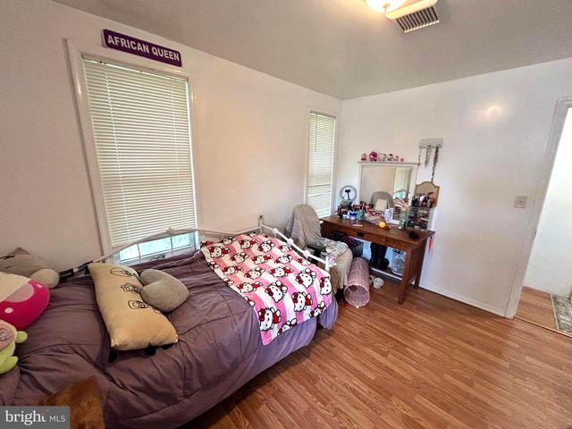 1525 ELMWOOD AVE, Folcroft, PA 19032