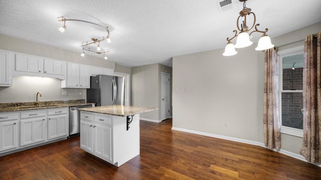 1105 WINROSE DR, Collierville, TN 38017