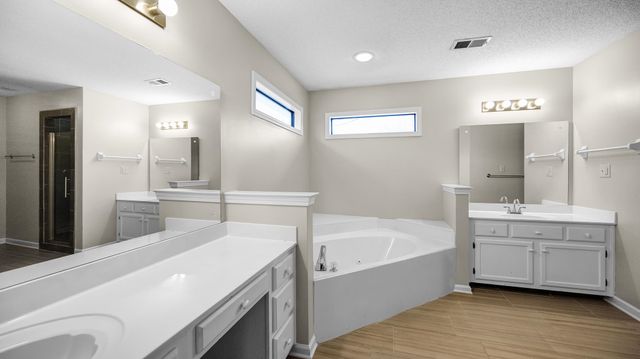 1105 WINROSE DR, Collierville, TN 38017