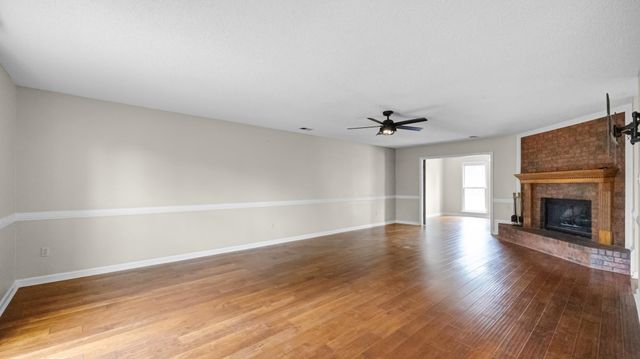 1105 WINROSE DR, Collierville, TN 38017