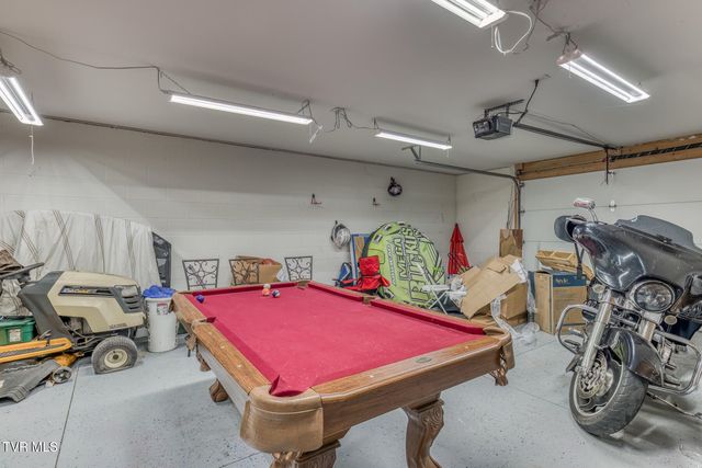 139 Jay Armentrout Road, Jonesborough, TN 37659