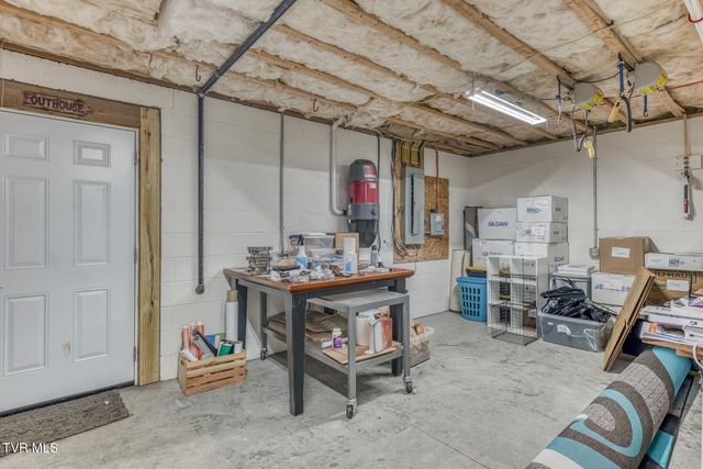 139 Jay Armentrout Road, Jonesborough, TN 37659