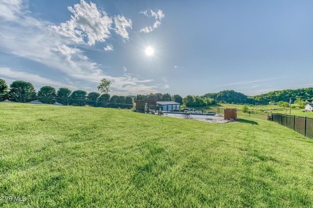 139 Jay Armentrout Road, Jonesborough, TN 37659