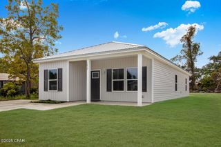 1017 E Hamilton Avenue, Panama City, FL 32401