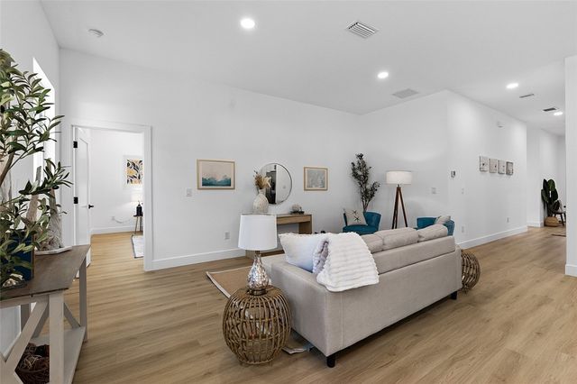 9595 79th Street, Vero Beach, FL 32967