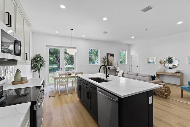 9595 79th Street, Vero Beach, FL 32967