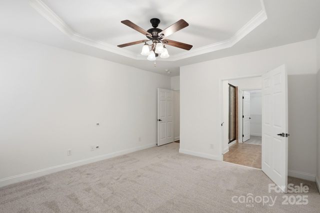 5763 Mossdale Lane, Charlotte, NC 28278