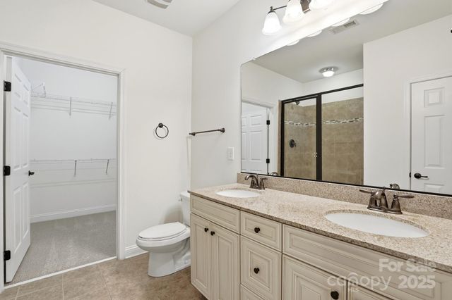 5763 Mossdale Lane, Charlotte, NC 28278