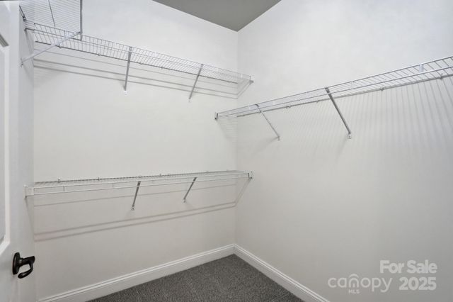 5763 Mossdale Lane, Charlotte, NC 28278