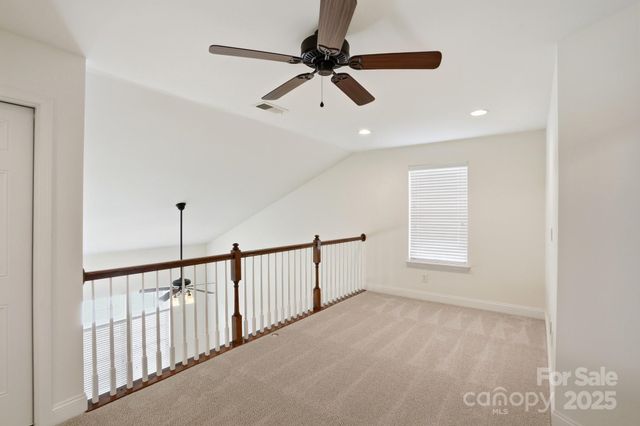 5763 Mossdale Lane, Charlotte, NC 28278