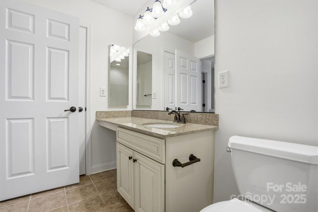 5763 Mossdale Lane, Charlotte, NC 28278