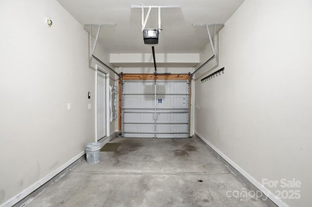 5763 Mossdale Lane, Charlotte, NC 28278