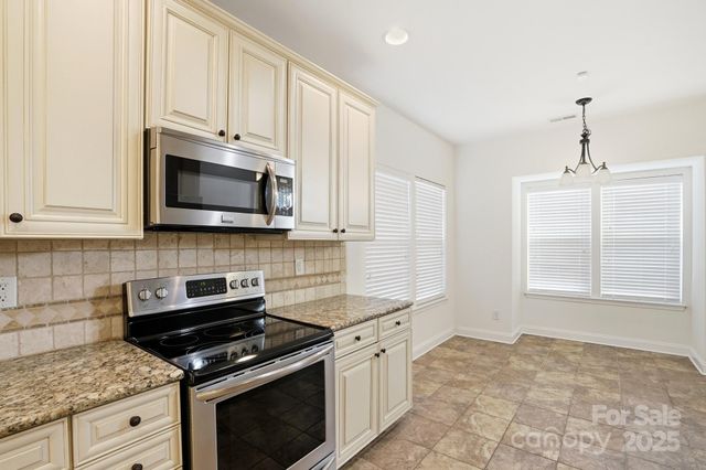 5763 Mossdale Lane, Charlotte, NC 28278