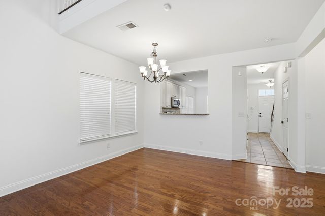 5763 Mossdale Lane, Charlotte, NC 28278