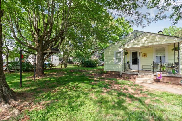 173 Liberty Road, Mocksville, NC 27028