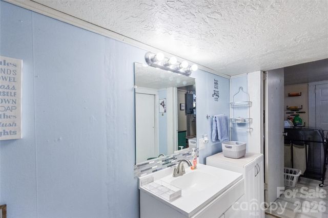 173 Liberty Road, Mocksville, NC 27028
