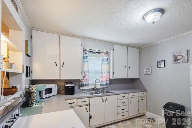 173 Liberty Road, Mocksville, NC 27028