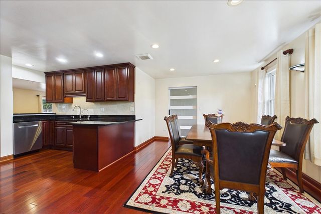 3604 Meadow Lane, Glenview, IL 60025