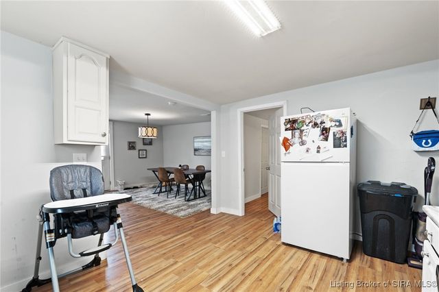 811 W 8th Street, New Albany, IN 47150