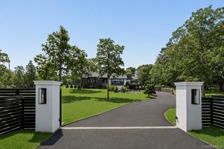 138 Longview Road, Southampton, NY 11968
