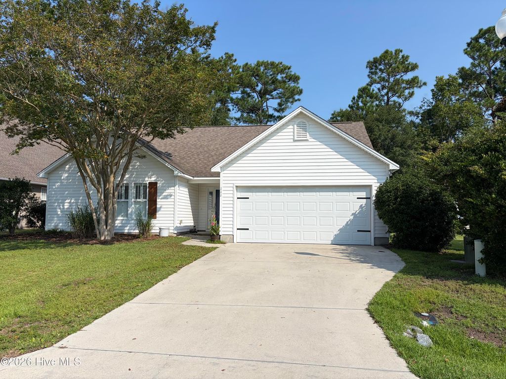 111 Yaupon Court, Hampstead, NC 28443