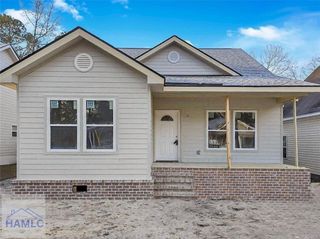 2003 Tuskegee Street, Savannah, GA 31405