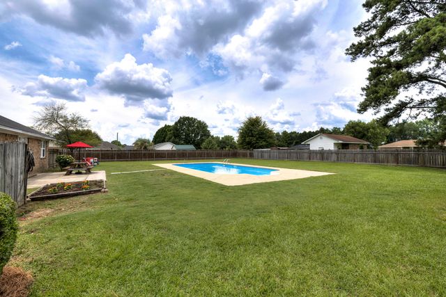 2915 Danville Lane, Sumter, SC 29153