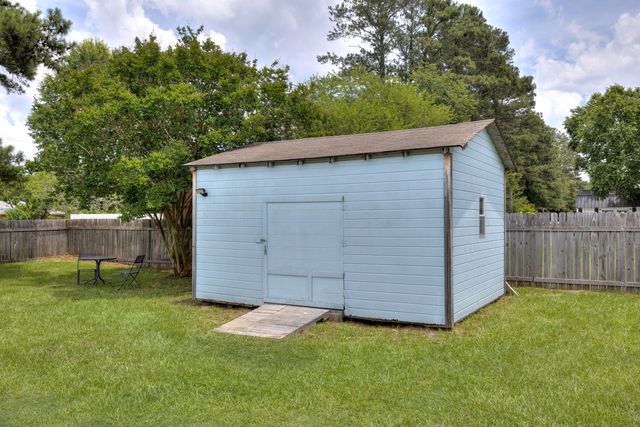 2915 Danville Lane, Sumter, SC 29153