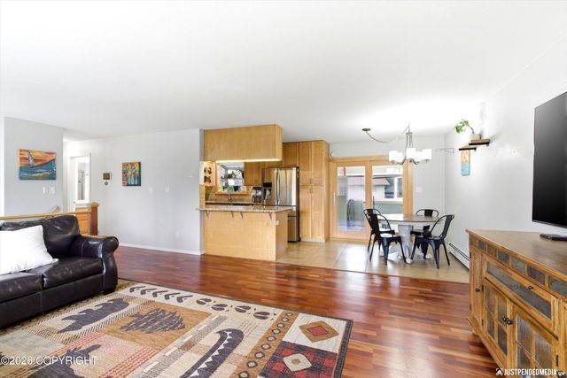 1301 Zarvis Place, Anchorage, AK 99508