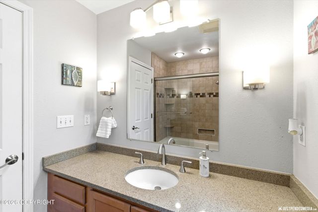 1301 Zarvis Place, Anchorage, AK 99508