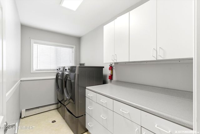 1301 Zarvis Place, Anchorage, AK 99508