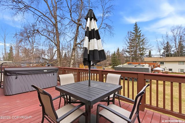 1301 Zarvis Place, Anchorage, AK 99508
