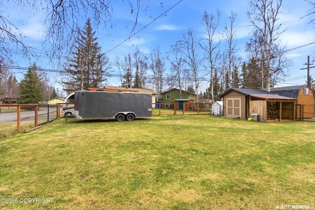 1301 Zarvis Place, Anchorage, AK 99508