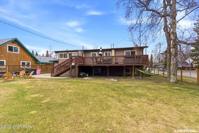 1301 Zarvis Place, Anchorage, AK 99508