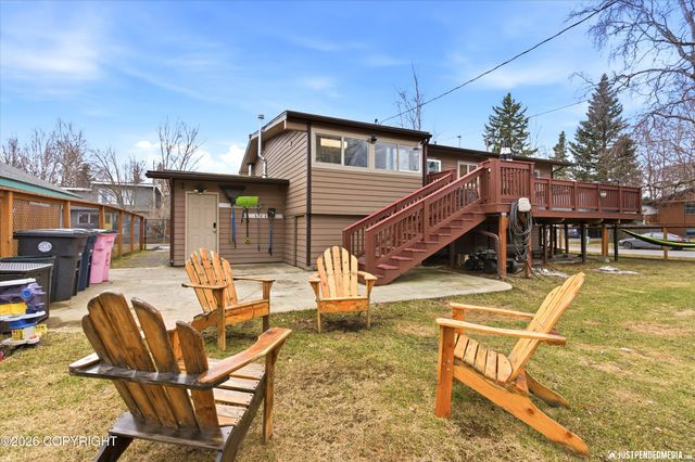 1301 Zarvis Place, Anchorage, AK 99508