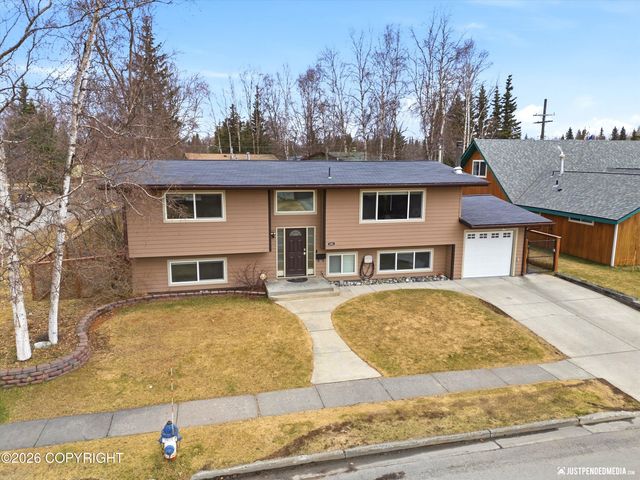 1301 Zarvis Place, Anchorage, AK 99508