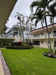 632 Snug Harbor Drive D6, Boynton Beach, FL 33435