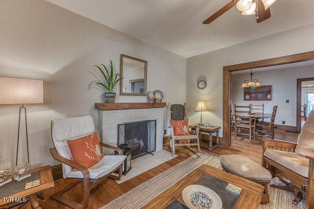 604 West Maple Street, Johnson City, TN 37604