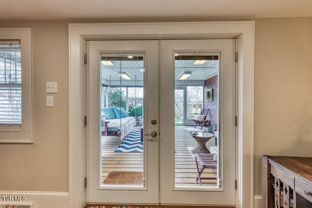 604 West Maple Street, Johnson City, TN 37604