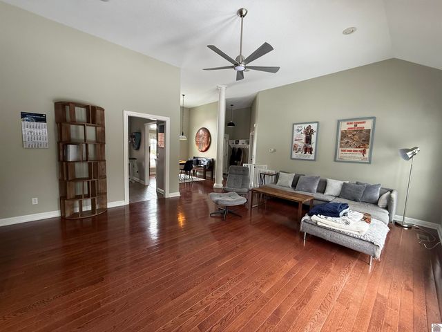 2255 Hal Drive, Murray, KY 42071